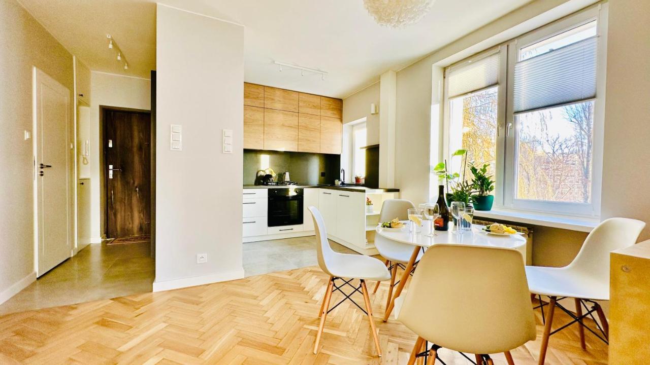 Eastside Warsaw Apartment Экстерьер фото